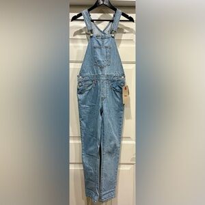 Levi’s Overalls Light Wash NWT Women’s Small